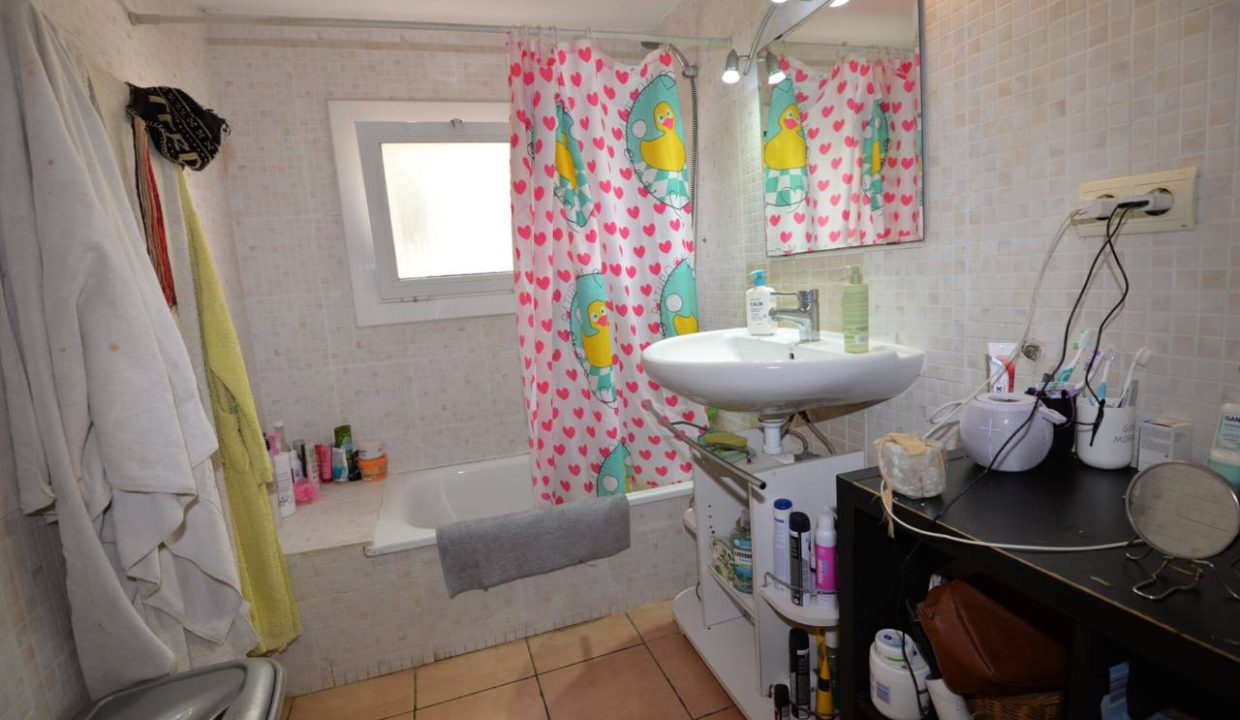 528662_61677460600_dc8b5ccd-cb48-4574-99ce-4e28f3e9479a